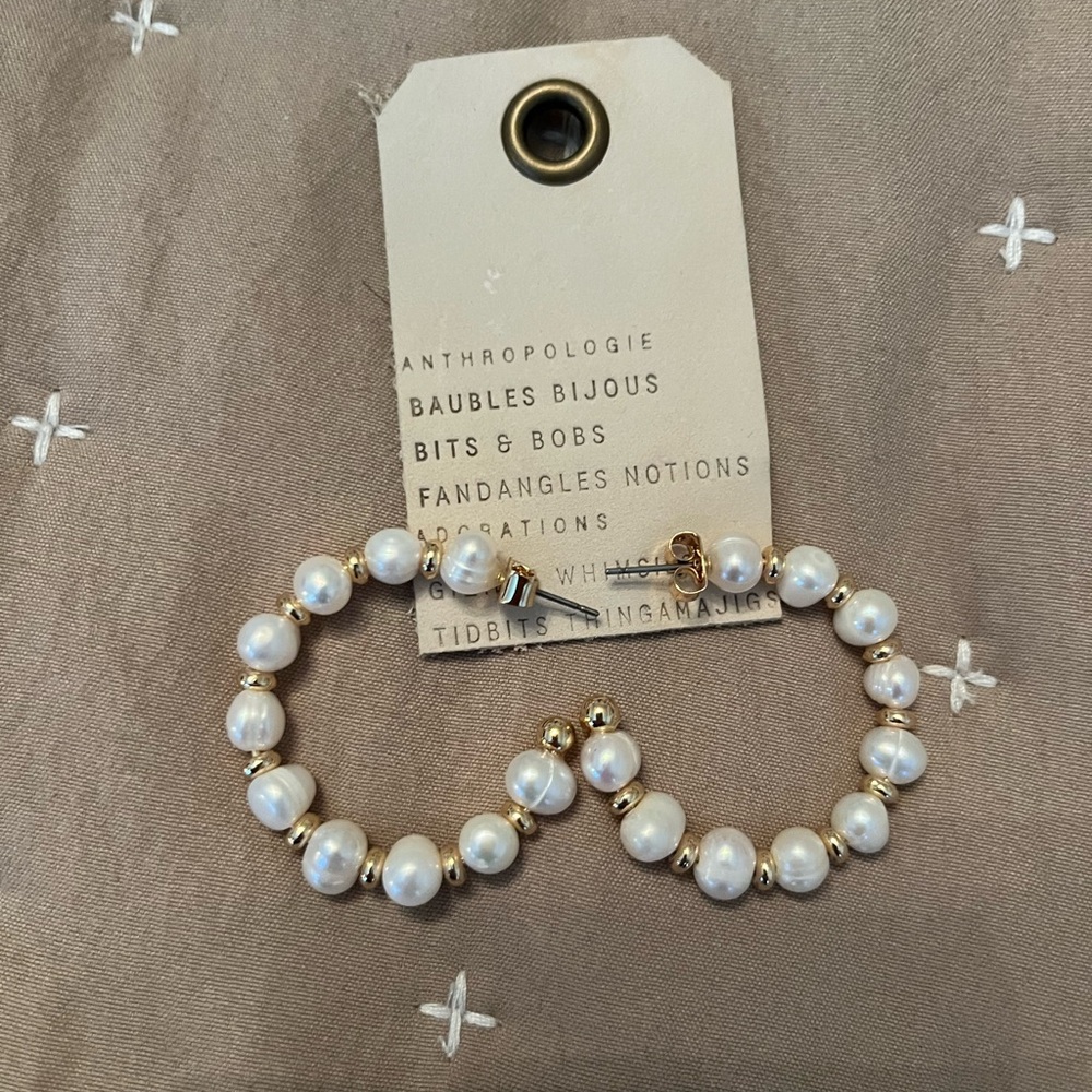 Anthropologie - Gold and White Pearl Earrings